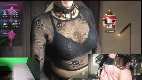 Snapshot of nackedforyou chatting on 12.26.24 NackedForYou online show from 12.26.24