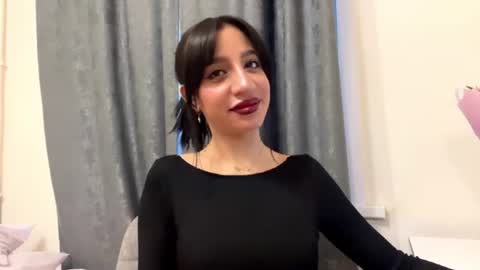 Snapshot of nadinevanni chatting on 06.28.26 Leya online show from 06.28.26