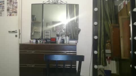 Snapshot of nadyagt chatting on 05.19.26 nadyagt online show from 05.19.26