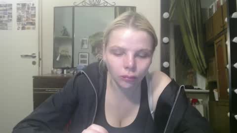 Snapshot of nadyagt chatting on 05.20.26 nadyagt online show from 05.20.26