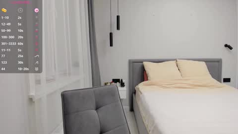 Nadya online show from 10.31.25