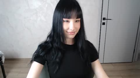 Naemi online show from 06.27.26