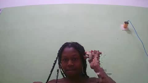 Snapshot of nah296652 chatting on 05.06.26 nah296652 online show from 05.06.26