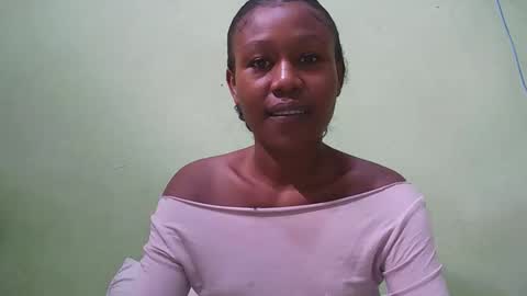 Snapshot of nah296652 chatting on 05.14.26 nah296652 online show from 05.14.26
