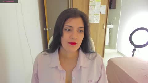 Snapshot of nahomi2021 chatting on 02.12.25 independent model online show from 02.12.25