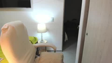 Snapshot of nahomi2021 chatting on 10.29.25 independent model online show from 10.29.25