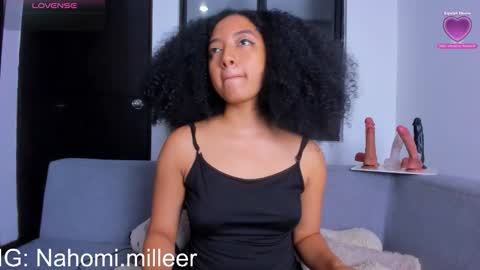 Snapshot of nahomi_miller_ chatting on 10.20.25 Laura online show from 10.20.25