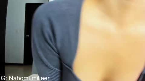 Snapshot of nahomi_miller_ chatting on 12.18.25 Laura online show from 12.18.25