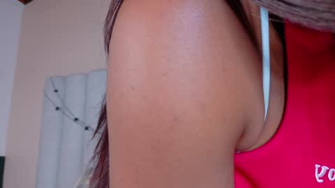  VICTORIA  online show from 03.26.26