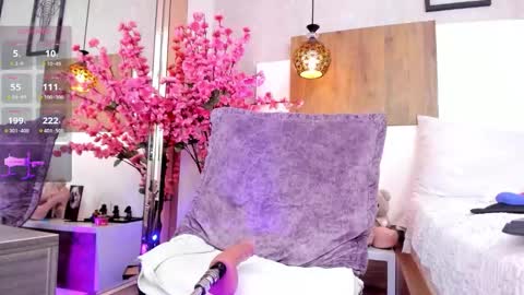 Nahomii online show from 03.12.26