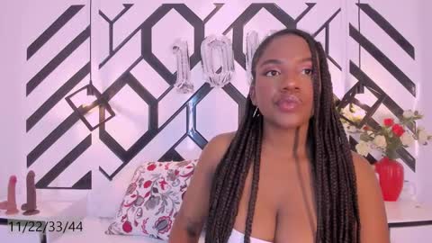 Nahomi online show from 09.22.25