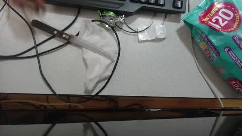 Snapshot of nahomilux chatting on 12.31.24 Nahomi online show from 12.31.24