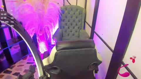 Nahomi online show from 02.02.26