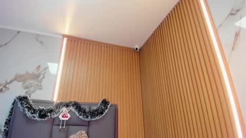   SHELBY   online show from 01.05.26