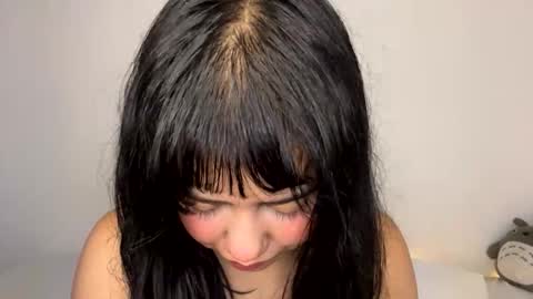 nahomy online show from 04.21.26