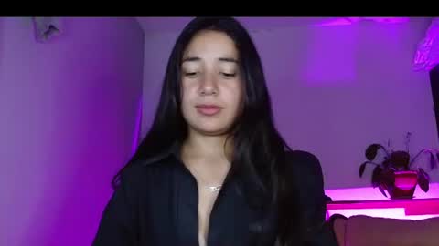    online show from 08.04.26