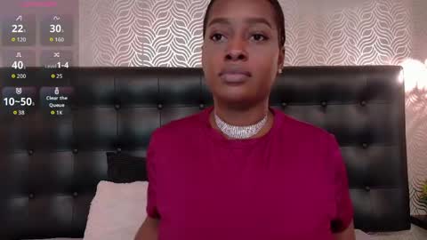 naiaramasson_ online show from 04.16.26