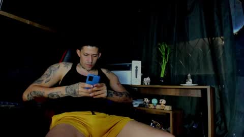 naider_1 online show from 03.29.26