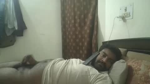 NAIRANANDU28 online show from 04.15.26