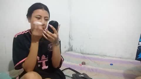 naisha and axel2 online show from 09.10.25