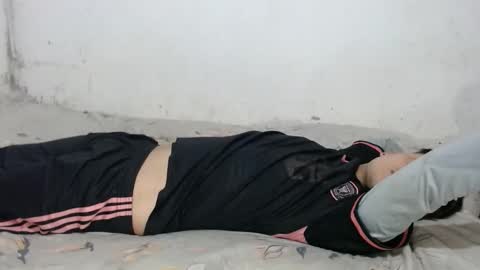 naisha and axel2 online show from 10.08.25