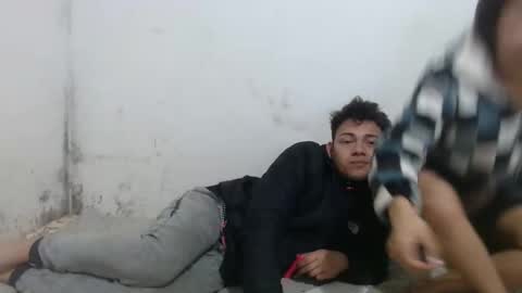 naisha and axel2 online show from 10.21.25