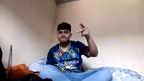 naisha and axel2 online show from 02.02.26