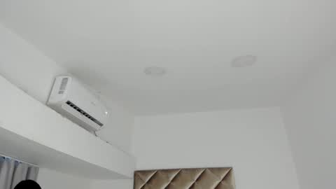 Snapshot of nakamura_san chatting on 12.03.24 INSTAGRAM m2221 online show from 12.03.24