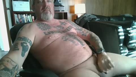 Snapshot of naked4plaync chatting on 09.15.25 naked4plaync online show from 09.15.25