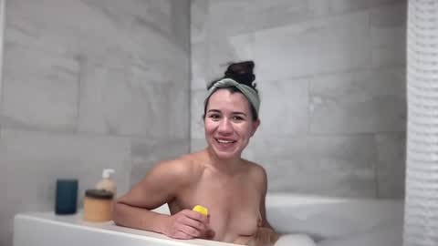 Snapshot of nakedpaint245477 chatting on 12.23.24 nakedpaint245477 online show from 12.23.24