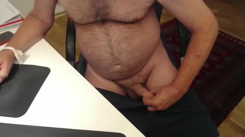 Snapshot of nakedwanker10 chatting on 04.22.26 Nakedwanker10 online show from 04.22.26
