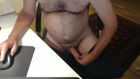 Snapshot of nakedwanker10 chatting on 05.01.26 Nakedwanker10 online show from 05.01.26