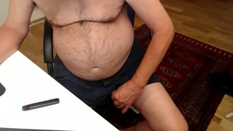 Snapshot of nakedwanker10 chatting on 05.24.26 Nakedwanker10 online show from 05.24.26