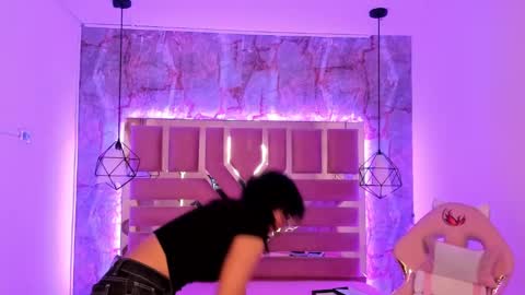 nami_usagi online show from 12.21.24