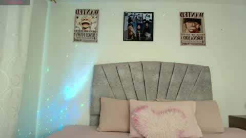 NamiThompson online show from 02.27.26