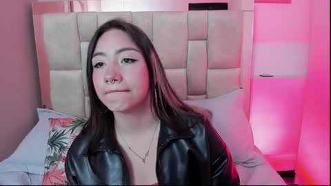 Nana online show from 12.21.25