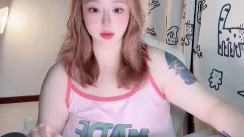 Snapshot of nanabigbobo chatting on 10.10.25 nanabigbobo online show from 10.10.25