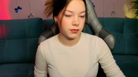 Maeve online show from 12.14.25