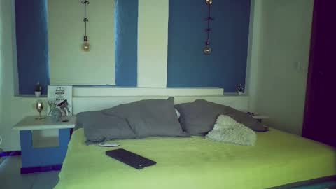 Nana Milan online show from 12.16.25