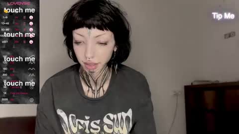 Snapshot of nananevaeragain chatting on 12.14.24 Nana online show from 12.14.24