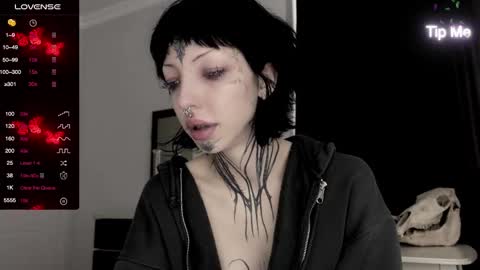 Snapshot of nananevaeragain chatting on 12.30.24 Nana online show from 12.30.24