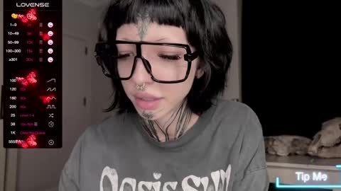 Snapshot of nananevaeragain chatting on 01.13.25 Nana online show from 01.13.25