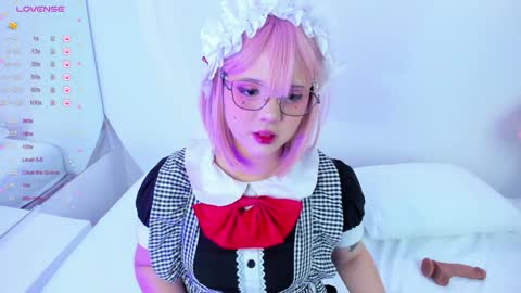 Snapshot of nanaosaky chatting on 02.06.25 NanaOsaky online show from 02.06.25