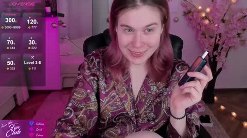 Snapshot of nancy_sun_ chatting on 12.17.24 Nancy online show from 12.17.24