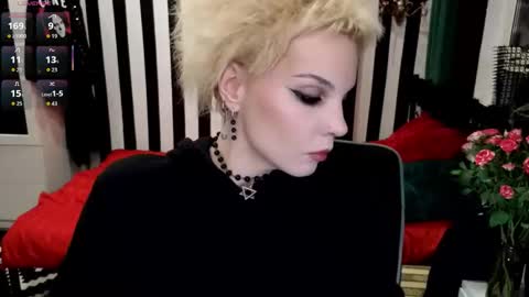 Snapshot of nancyaddams chatting on 01.09.26 Nancy online show from 01.09.26