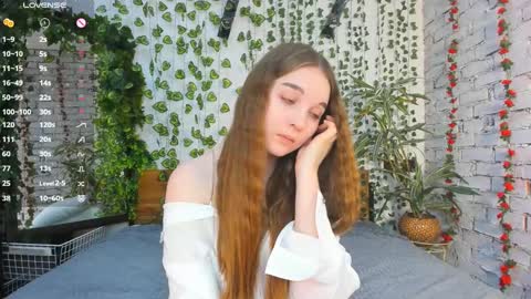 Luna online show from 02.10.25