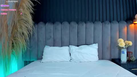 Snapshot of nanda_vixen_ chatting on 03.17.26 Nanda online show from 03.17.26