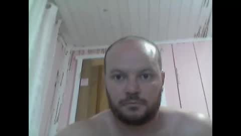 Snapshot of nandoraise1990 chatting on 05.19.26 nandoraise1990 online show from 05.19.26