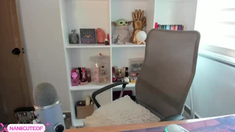 ELLA online show from 01.10.25