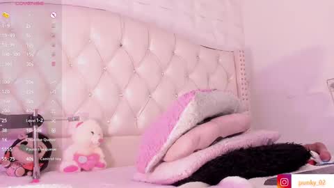 Snapshot of nanit_l chatting on 02.19.25 anna online show from 02.19.25